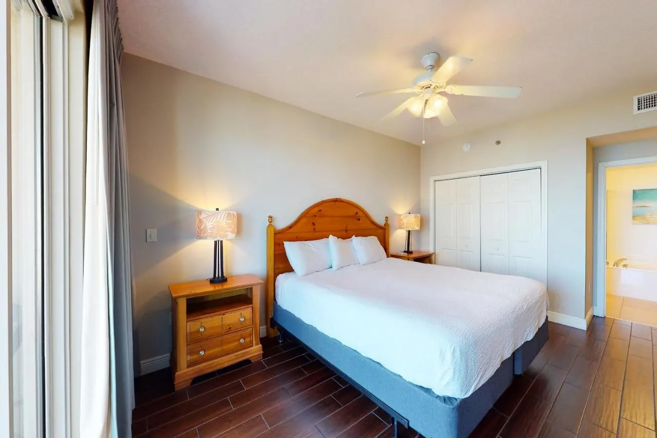 Ariel Dunes IV Destin 0*,  United States
